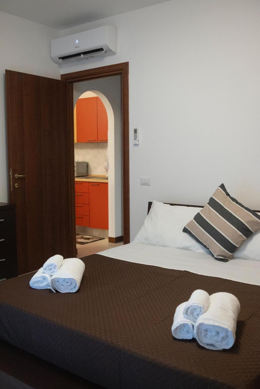 Bl Apartment Latina Kültér fotó